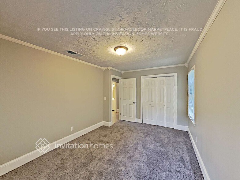 Building Photo - 3246 Bruckner Blvd SW