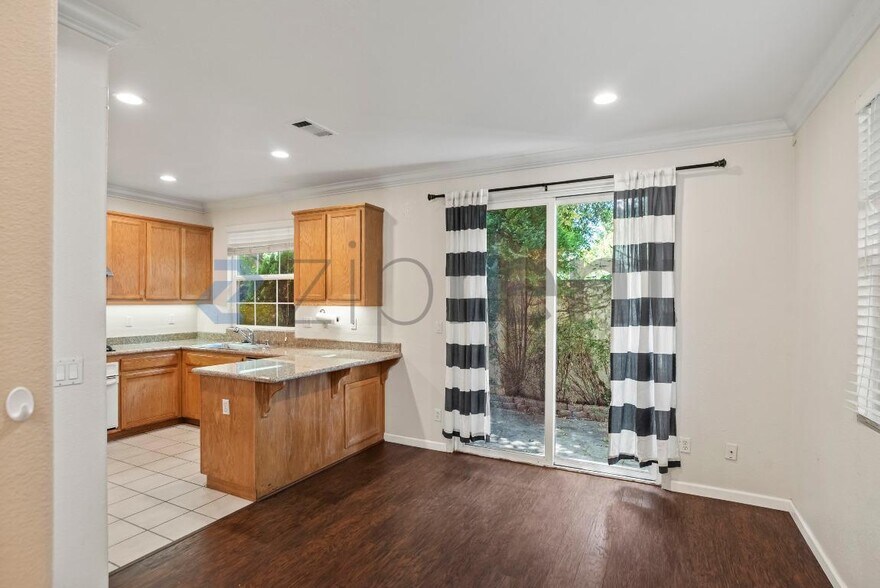 Building Photo - 5148 Bridgton Ct