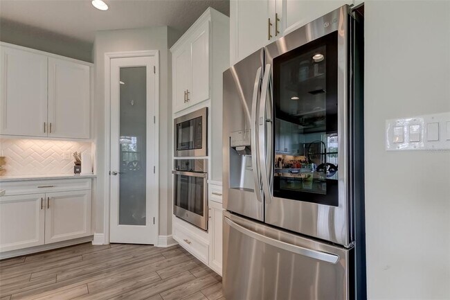 Building Photo - 13118 Jeter Creek Dr