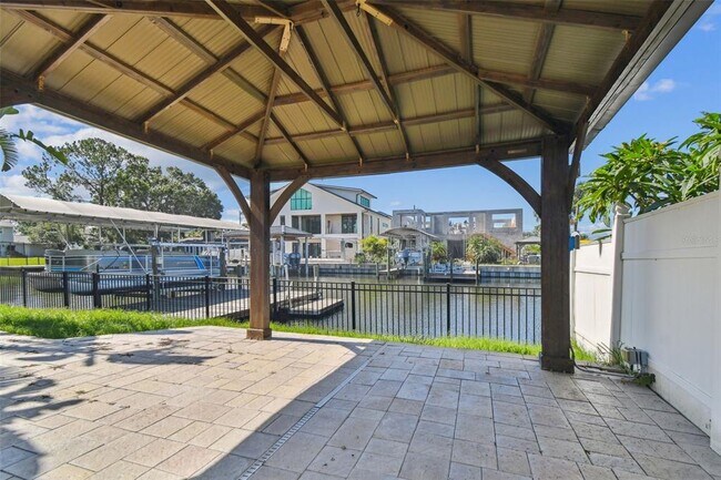 Building Photo - 8708 Thornwood Ln