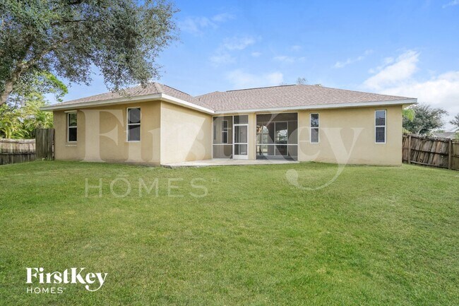 Building Photo - 17528 Braddock Rd