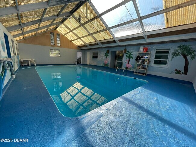 Building Photo - 113 Fox Pl