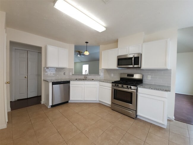 Building Photo - 19611 Cypress Bough Dr