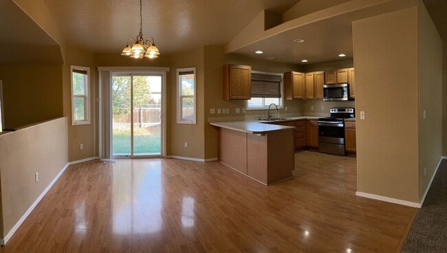 Building Photo - Great Home In Nampa