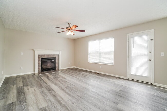 Building Photo - 7377 Winchester Cathedral Ct