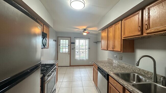 Building Photo - 4935 N Harlem Ave