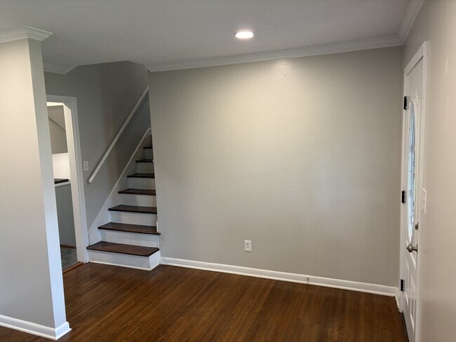 Building Photo - 4 Bed / 4 Bath House for Rent in Huntsville, AL 35803