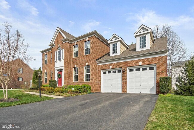 Building Photo - 4561 Rona Pl