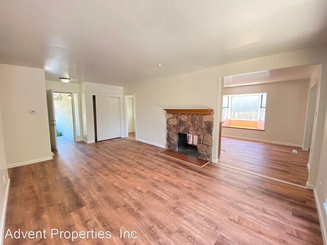 Building Photo - 3 br, 2 bath House - 24517 Townsend Ave.