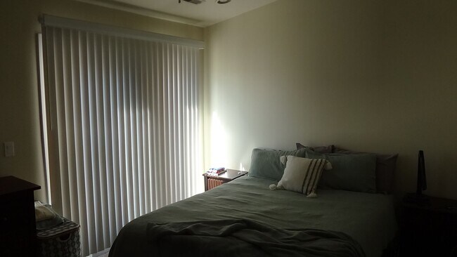 Building Photo - Great One Bedroom near Provo Rec Center, U...