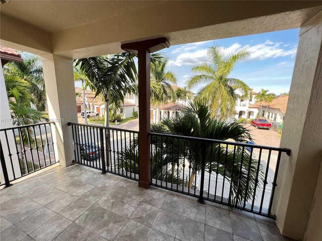 Building Photo - 8342 NW 39th Ct