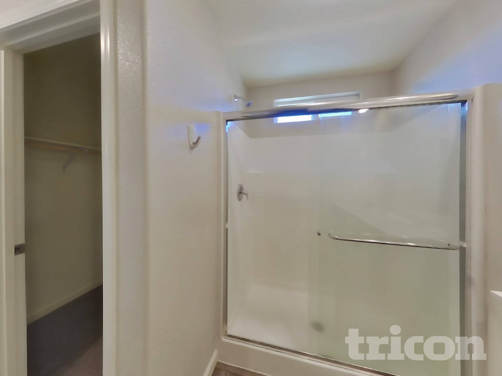 Building Photo - 8948 Elk Ravine Dr