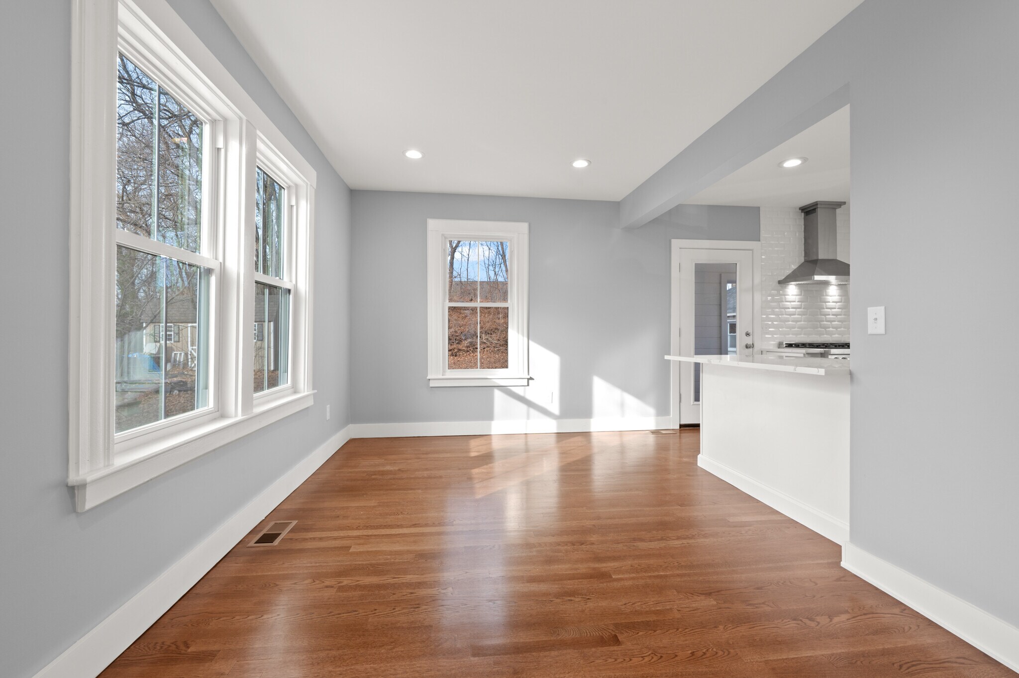 Dining Area - 16 West Rd