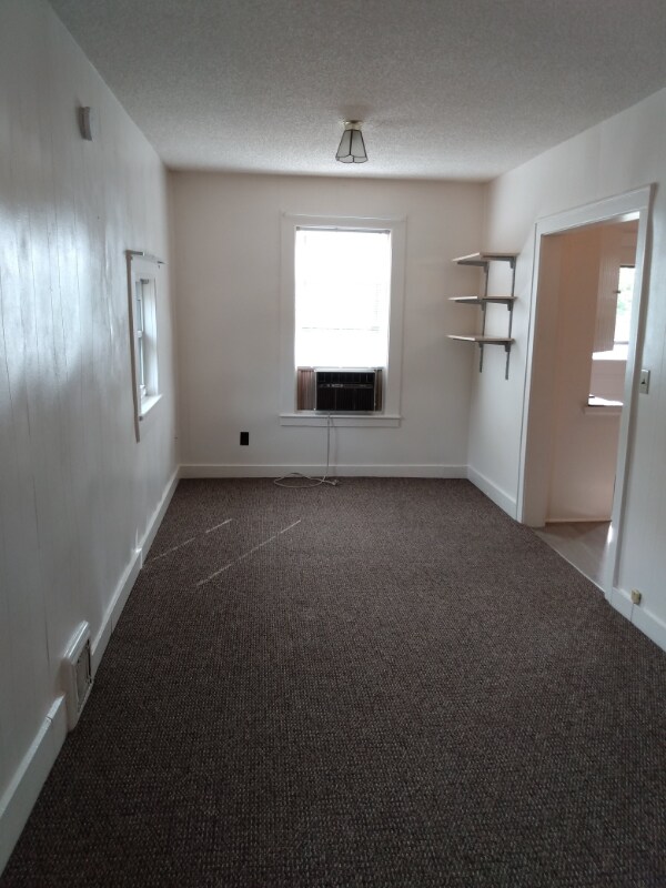 Building Photo - 252 Union St