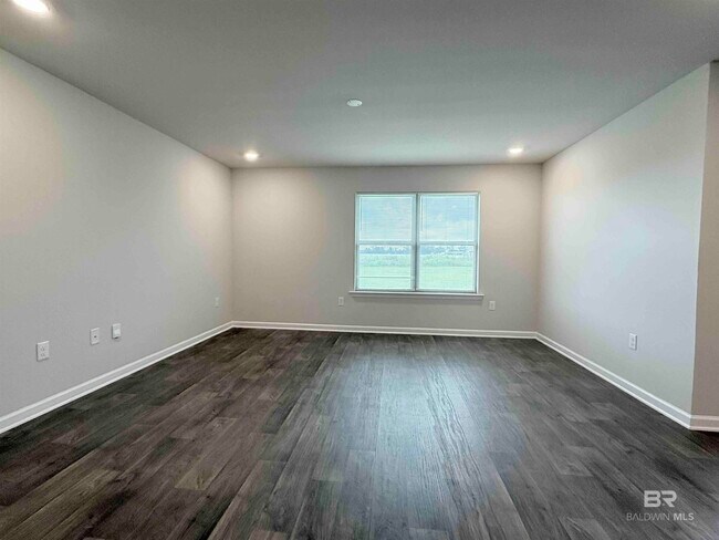 Building Photo - 23976 Songbird Dr