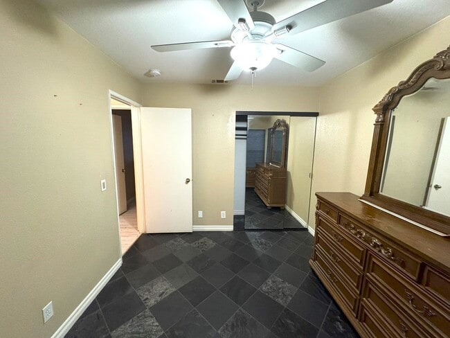 Building Photo - Beautiful Single Story House - OVERSIZED lot in the sought after Vail Ranch Community right in th...