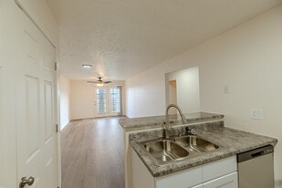 Building Photo - Huntley Ridge