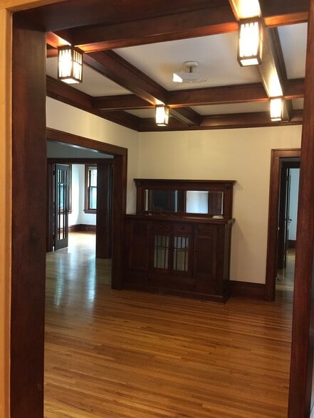 Dining Room 1 - 707 W 44th St