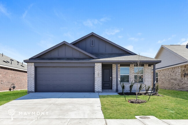 Building Photo - 1065 Neyland Dr