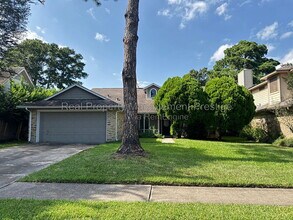 Building Photo - 15907 Spring Forest Dr