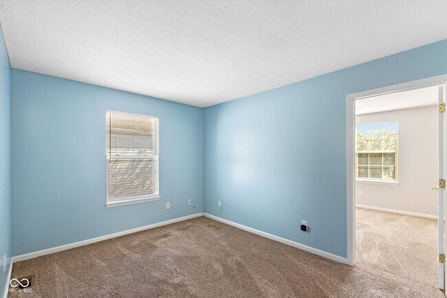 Building Photo - 2808 Dawnlake Dr
