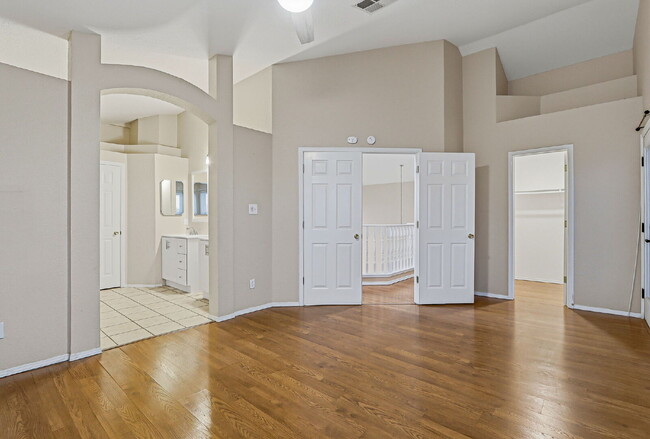 Building Photo - For Rent – 3 Bedroom, 2.5 Bath Home with Mountain Views & Refrigerated Air