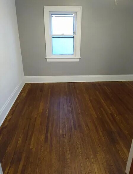 Building Photo - 524 Hanford St