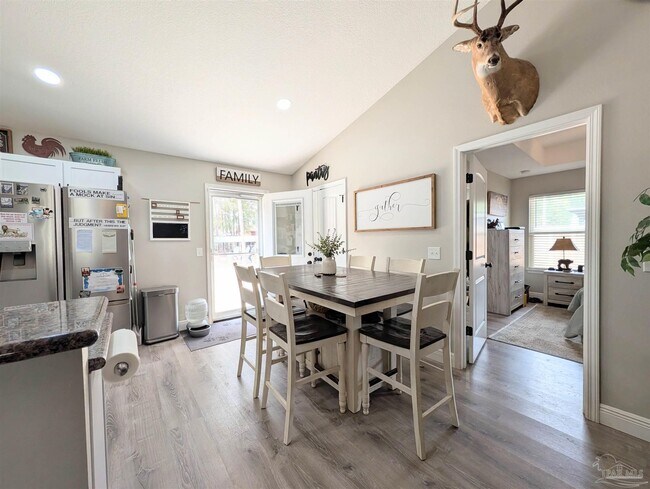 Building Photo - 6837 Sage Brush Ln