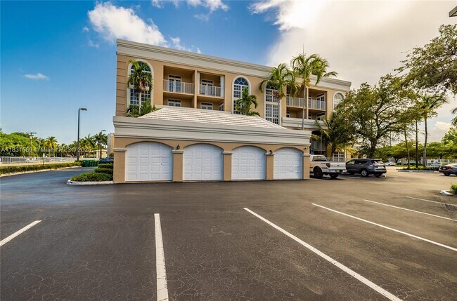 Building Photo - 1280 S Alhambra Cir