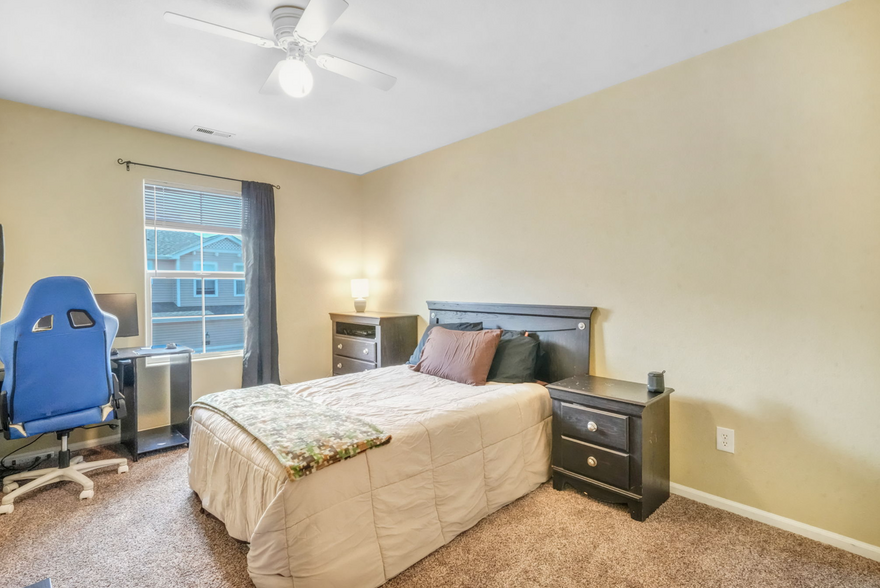 Bedroom 2 - 7662 Sandy Springs Pt