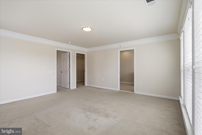 Building Photo - 2932 Finsbury Pl