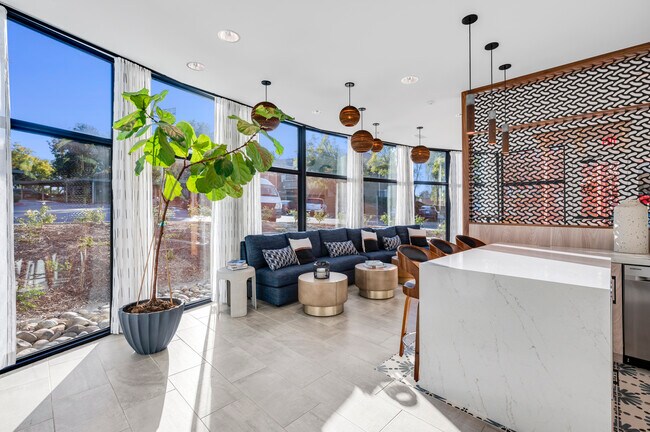 Leasing Office - Rancho Hills