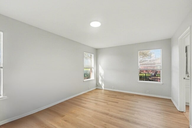 Building Photo - 17447 S Summit Canyon Dr