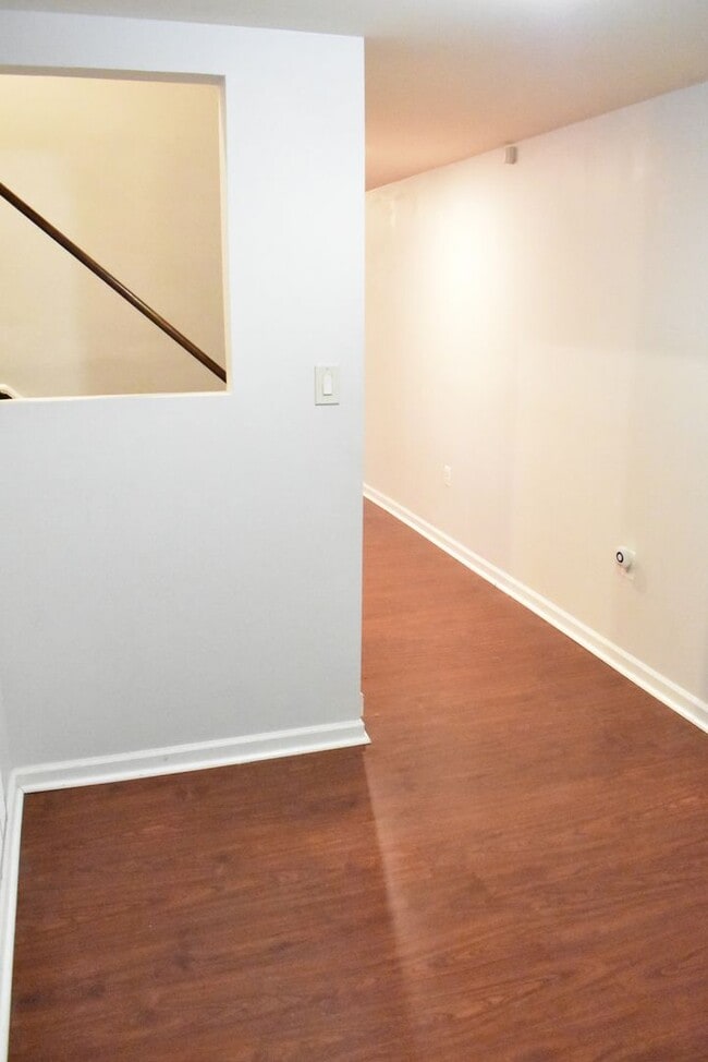 Building Photo - Welcome To Lake Ridge's Finest...