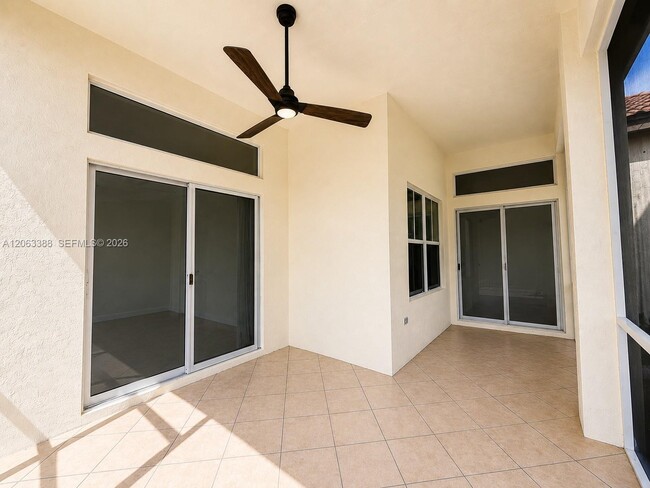 Building Photo - 837 Tanglewood Cir