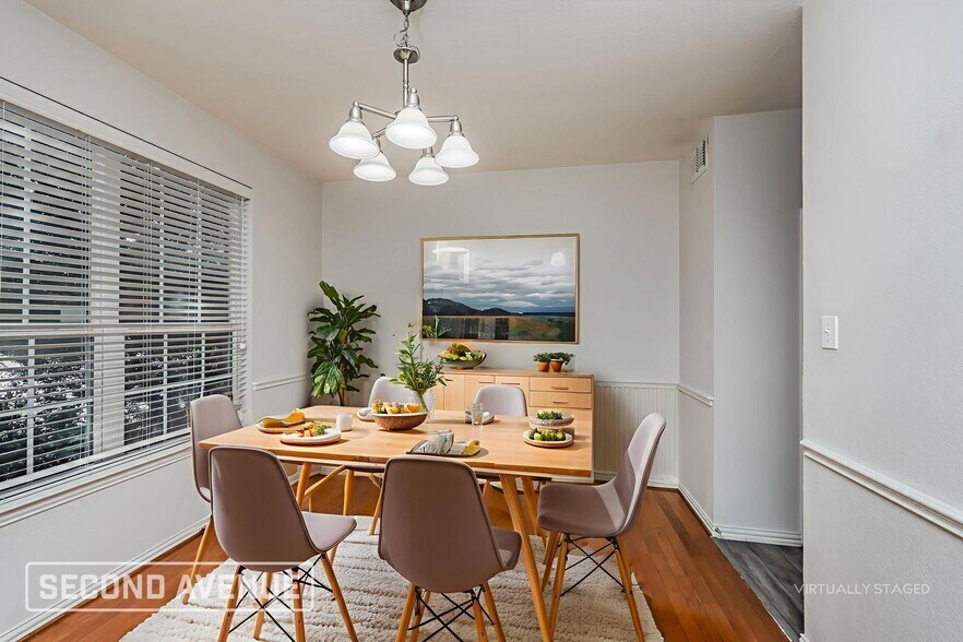 Building Photo - 1201 Egret Ct