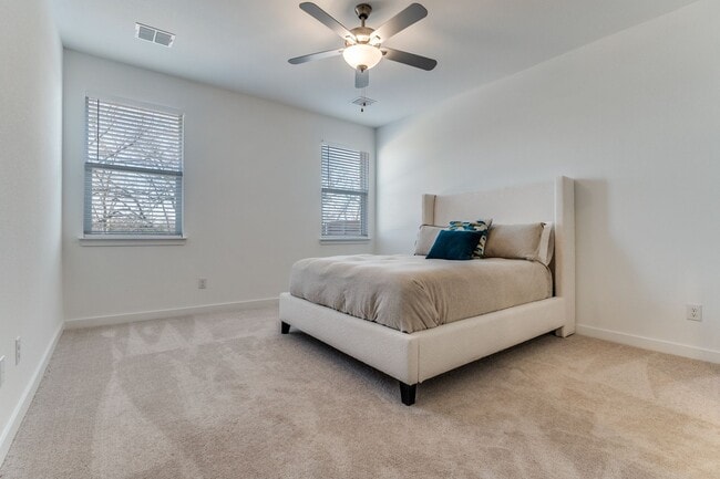 Building Photo - 3609 Grace Ln