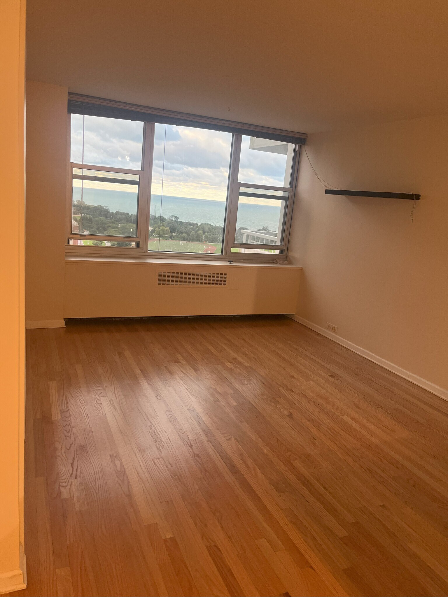 Building Photo - 4250 N Marine Dr