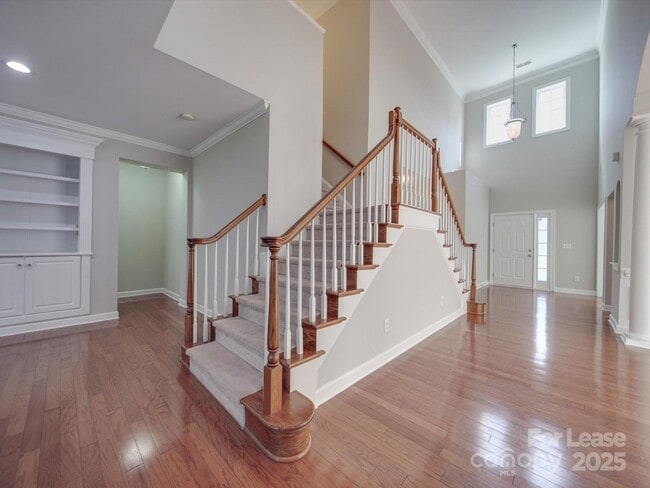 Building Photo - 15340 Prescott Hill Ave