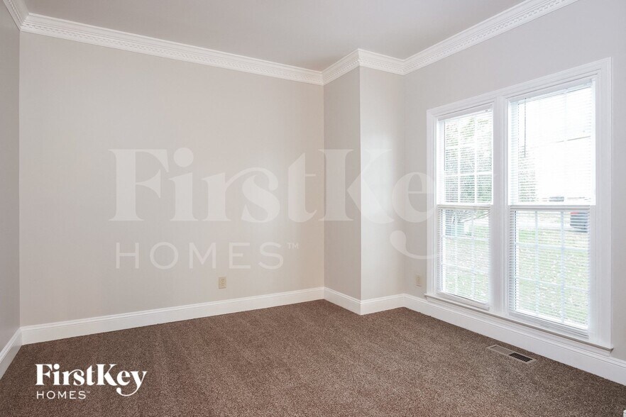 Building Photo - 1792 Glenridge Dr