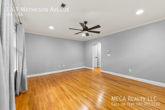 Building Photo - 1709 Matheson Ave