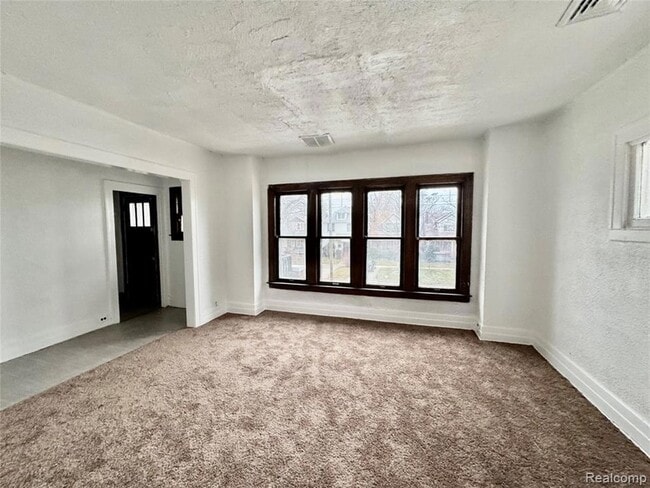 Building Photo - 4013 Beniteau St