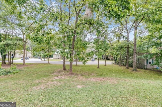 Building Photo - 322 Stewart St