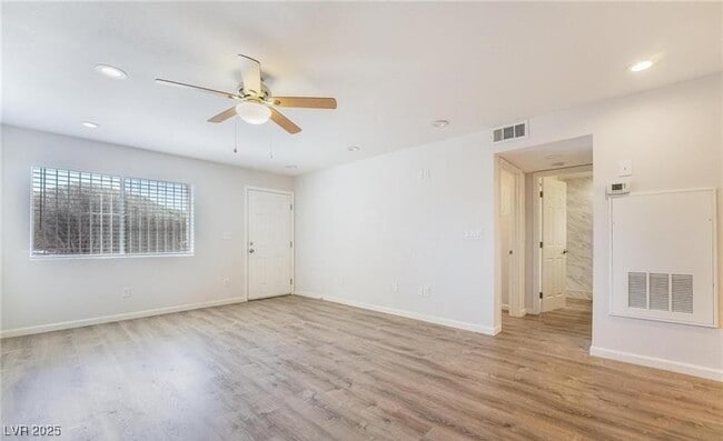 Building Photo - 3591 Arville St