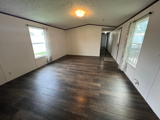 Building Photo - 1510 1st Ave