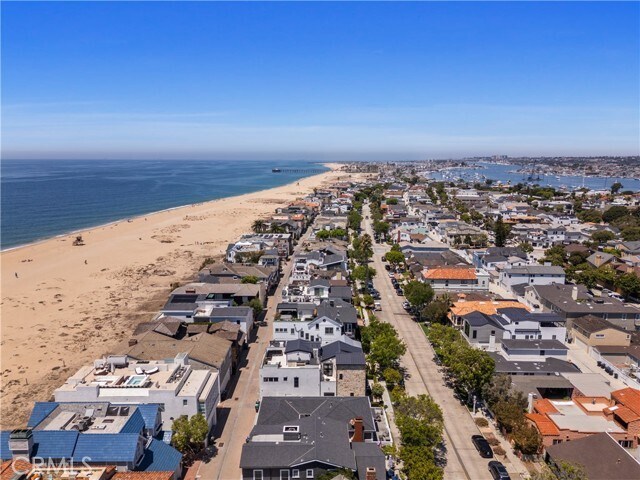 Building Photo - 2037 E Ocean Blvd