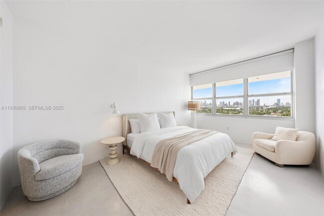 Building Photo - 3 Island Ave