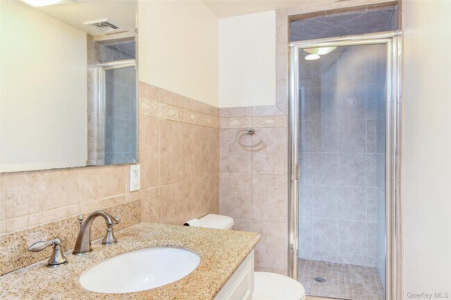 Building Photo - 38 High St