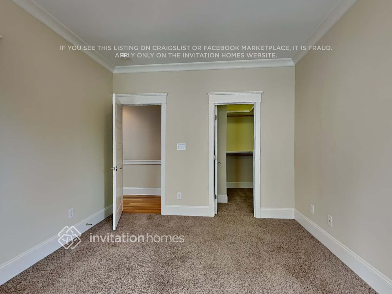Building Photo - 504 Camellia St