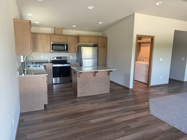 Building Photo - New Construction 3 bed, 2 bath!